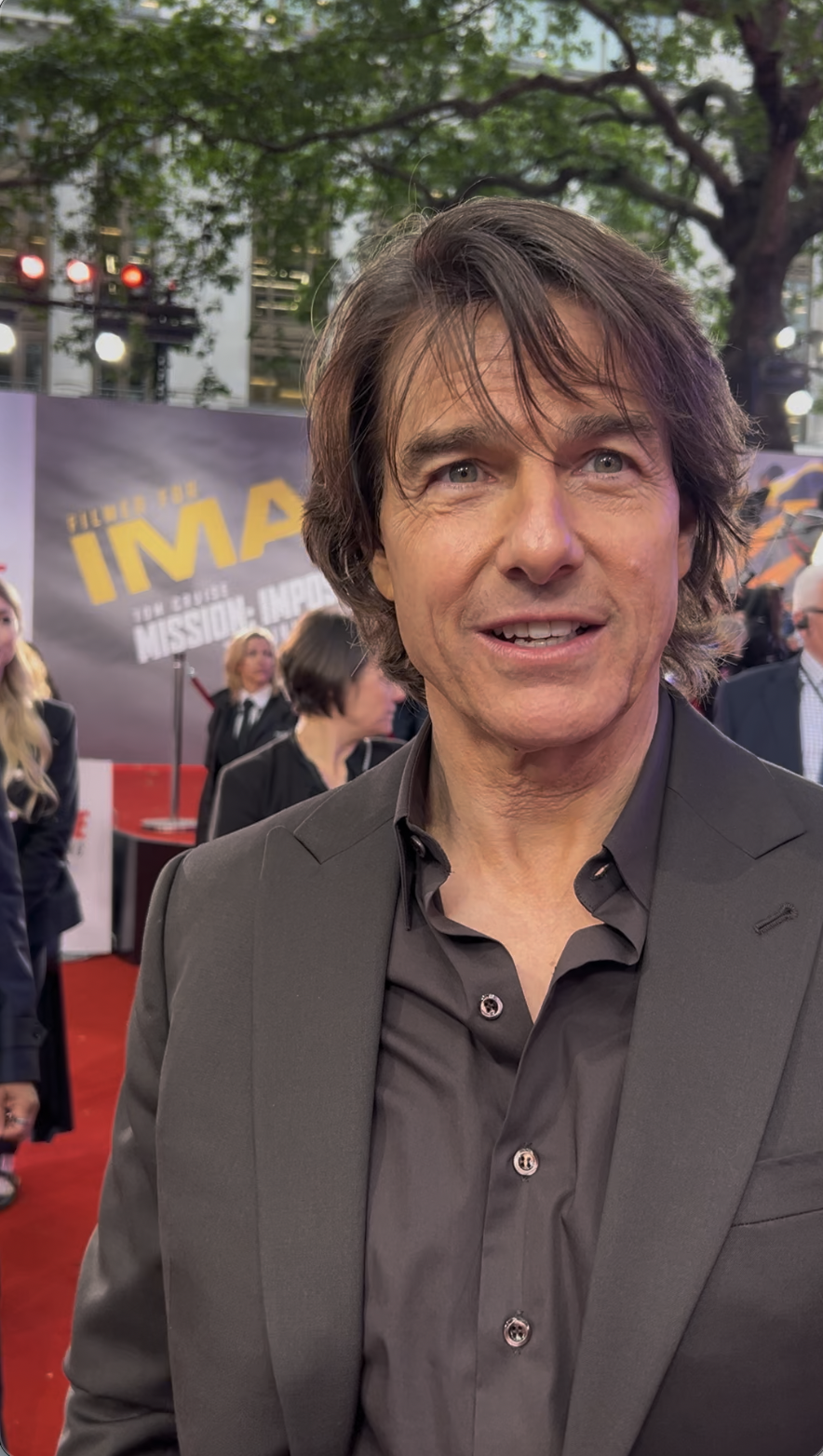 Tom Cruise — Red Carpet Interview